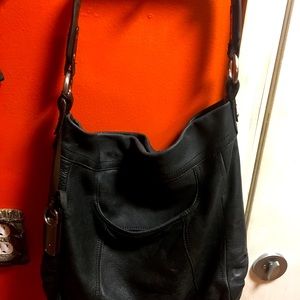 R Makowsky Soft Leather Purse